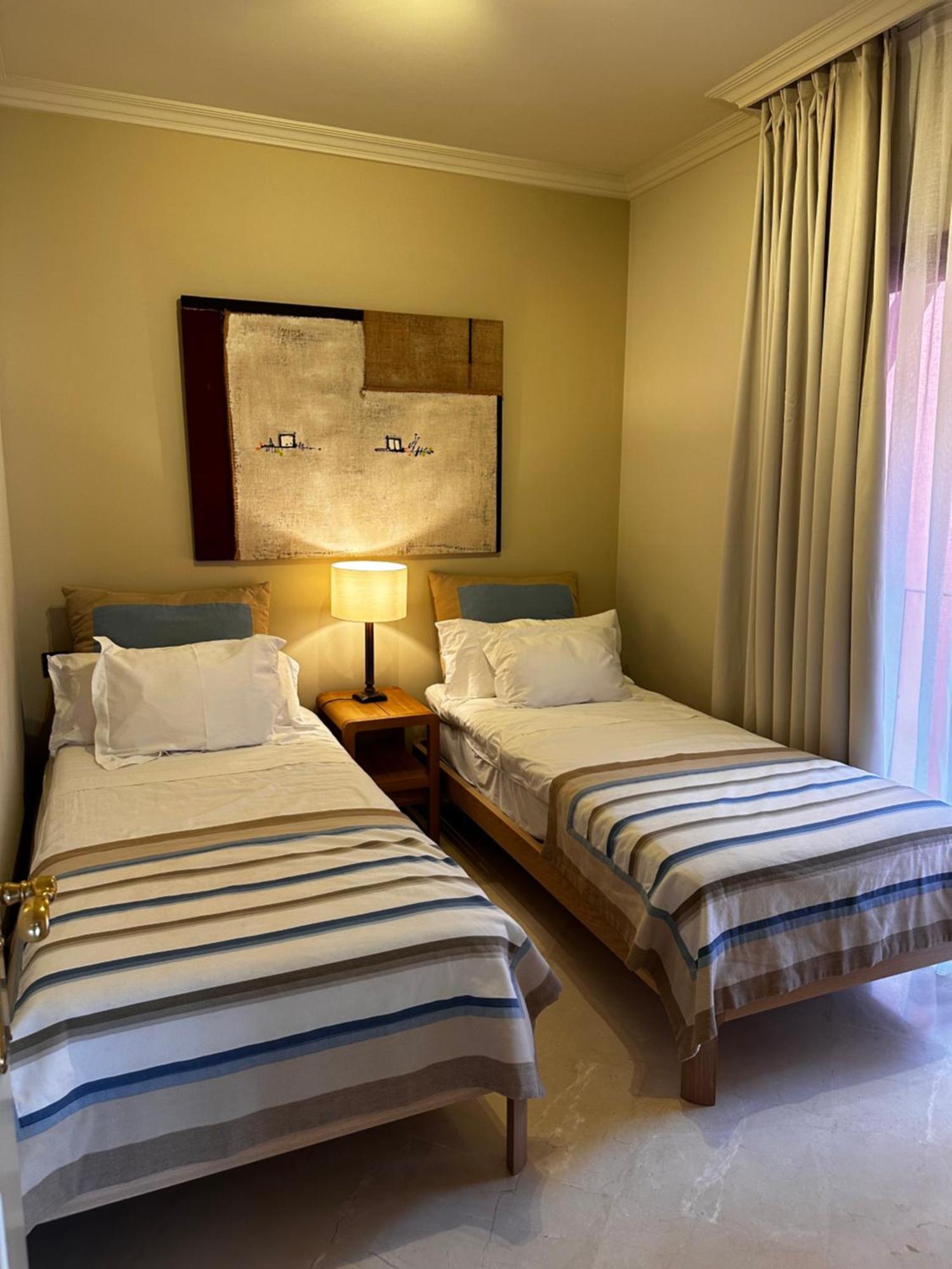 Havsutsikt - Penthouse 200 M Fran Stranden - Elviria Appartement Marbella